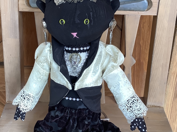 Miss Pearl Goes to The Santa Fe Opera by KD Rivera